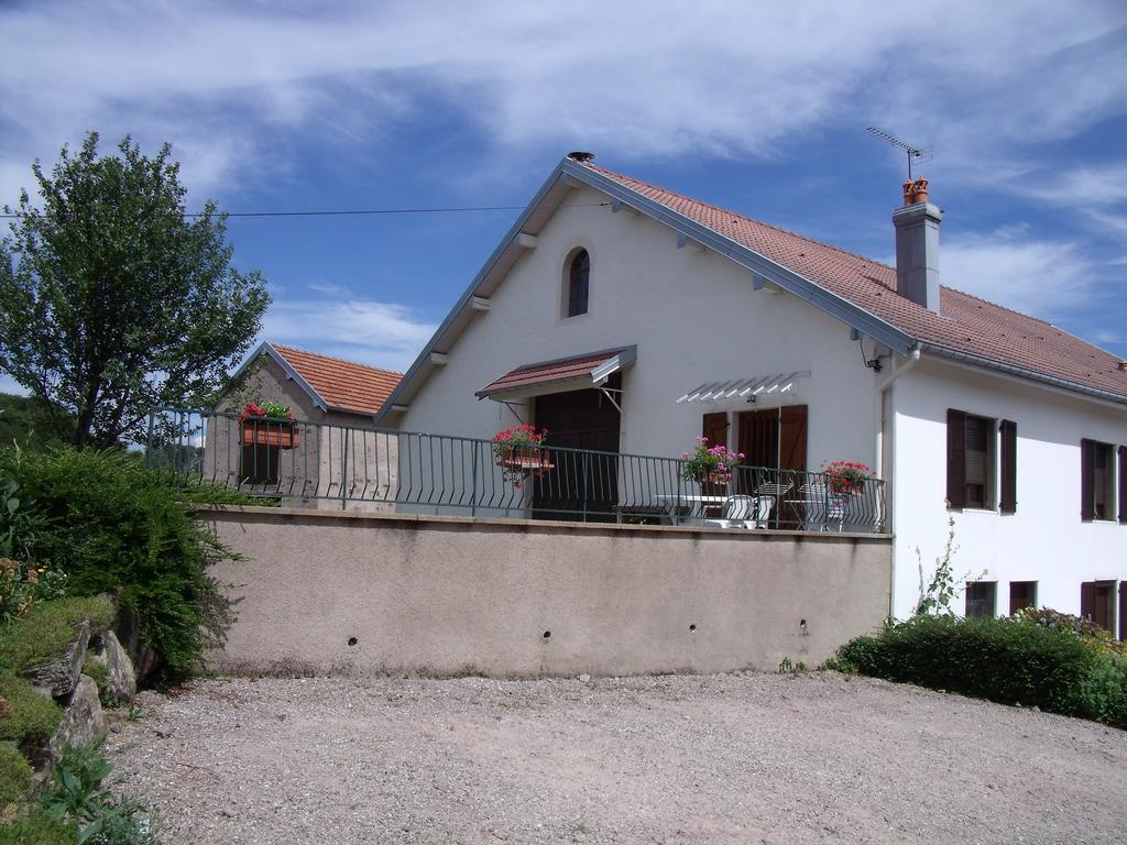 Gite Les Hirondelles Plombières-les-Bains Екстериор снимка