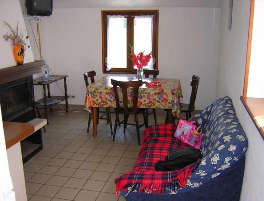 Gite Les Hirondelles Plombières-les-Bains Екстериор снимка
